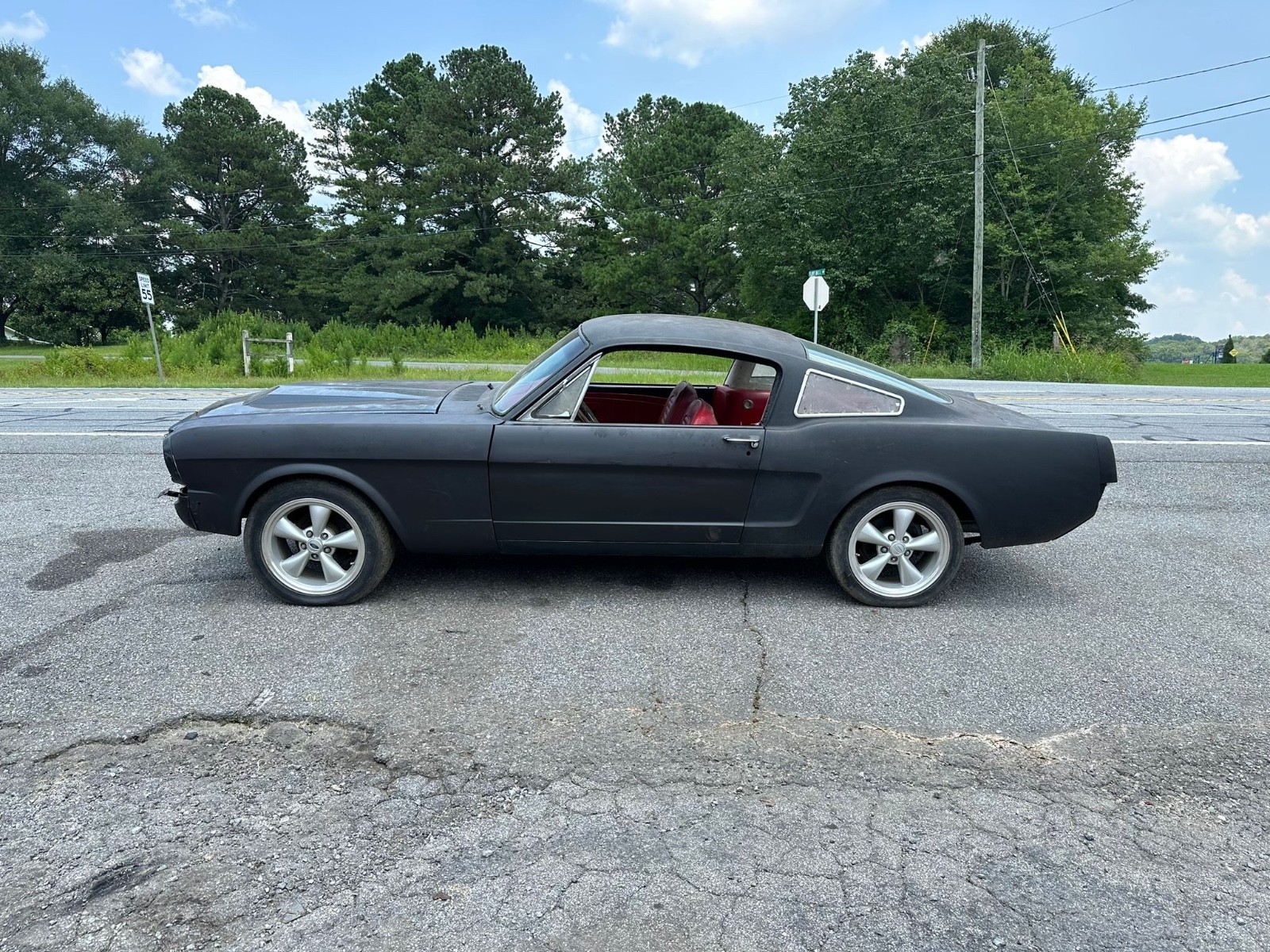 Ford-Mustang-1965-Fastback