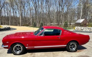 Ford-Mustang-1965-Fastback