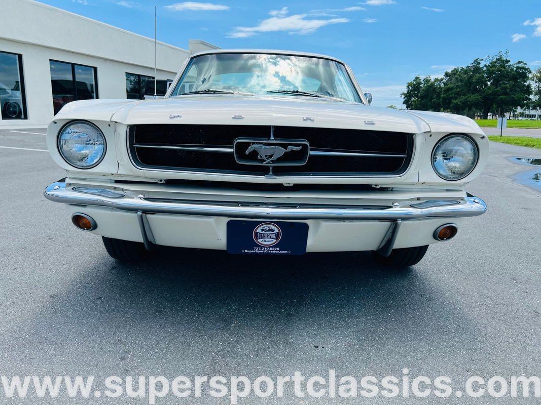 Ford-Mustang-1965-Fastback-8