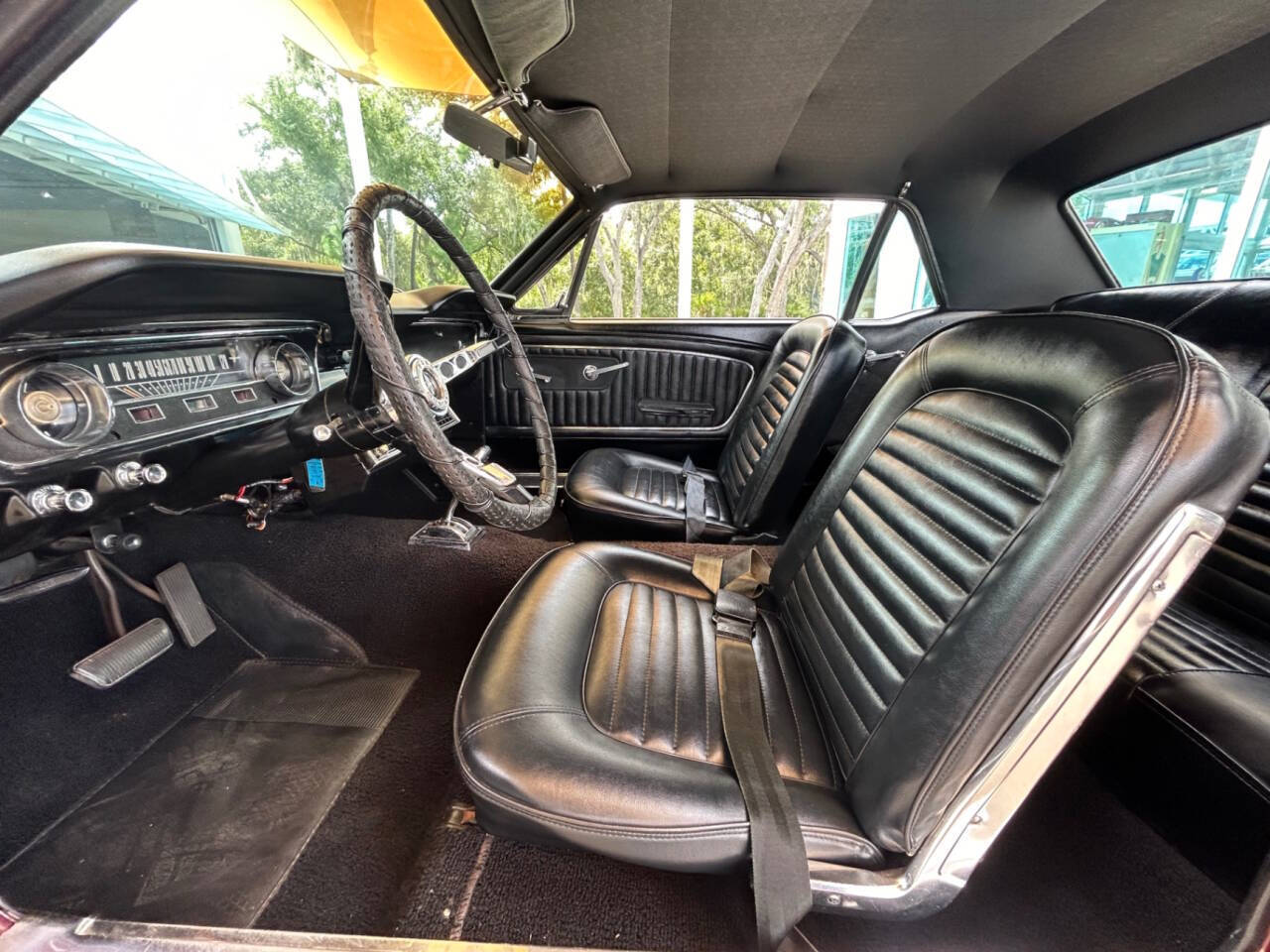 Ford-Mustang-1965-Hatchback-12