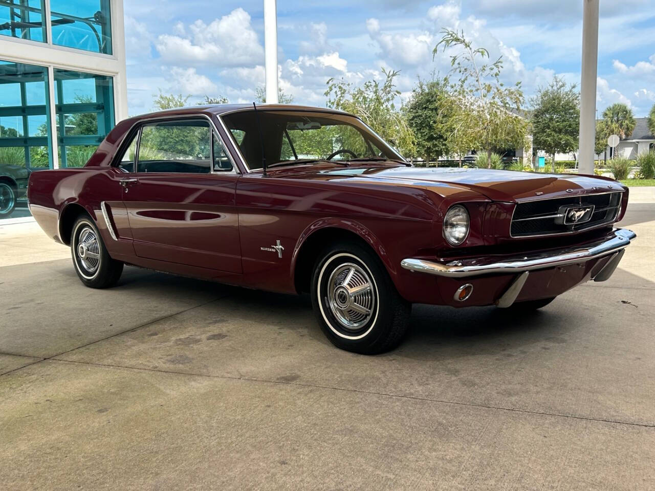 Ford-Mustang-1965-Hatchback-2