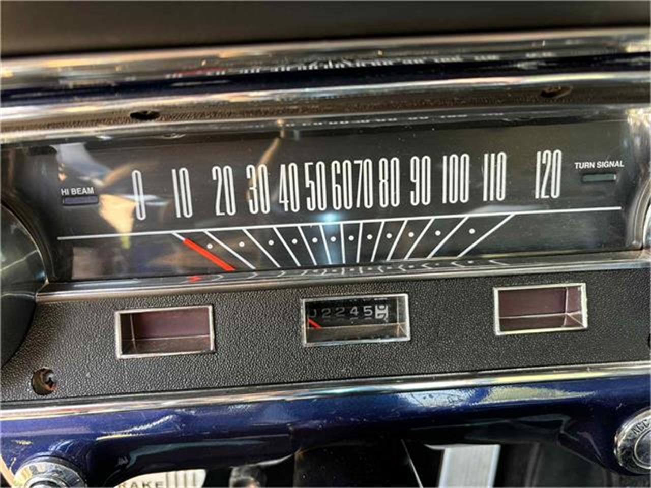 Ford-Mustang-1965-Kona-Blue-Black-5