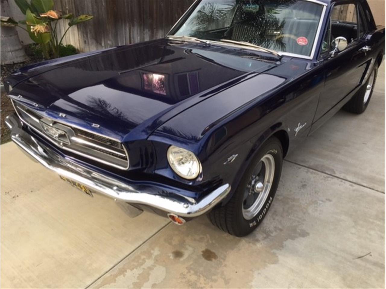 Ford-Mustang-1965-Kona-Blue-Black-7