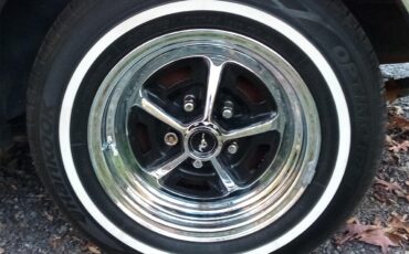 Ford-Mustang-1965-Light-Gray-Metallic-Black-5