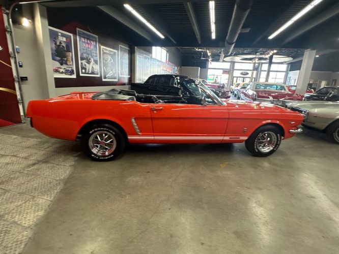 Ford-Mustang-1965-Poppy-Red-10