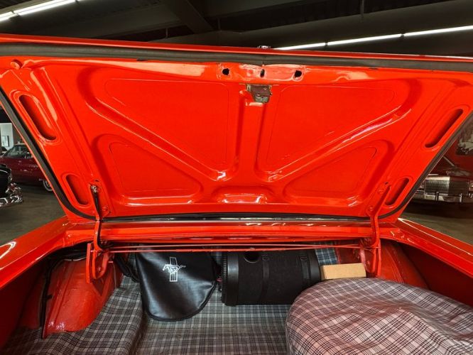 Ford-Mustang-1965-Poppy-Red-16