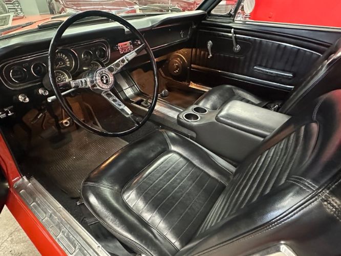 Ford-Mustang-1965-Poppy-Red-18