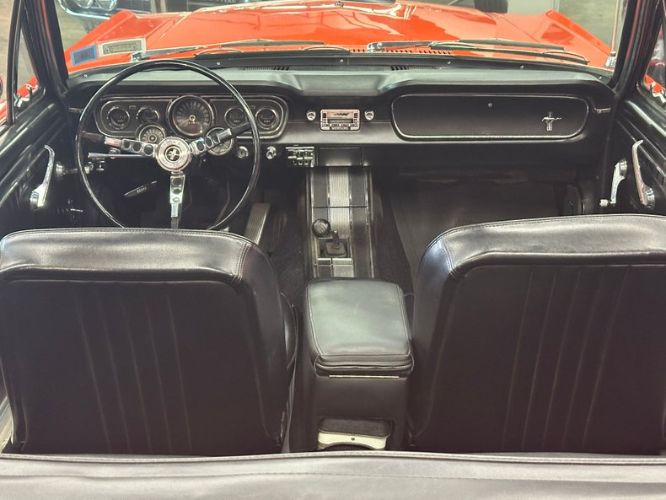 Ford-Mustang-1965-Poppy-Red-19