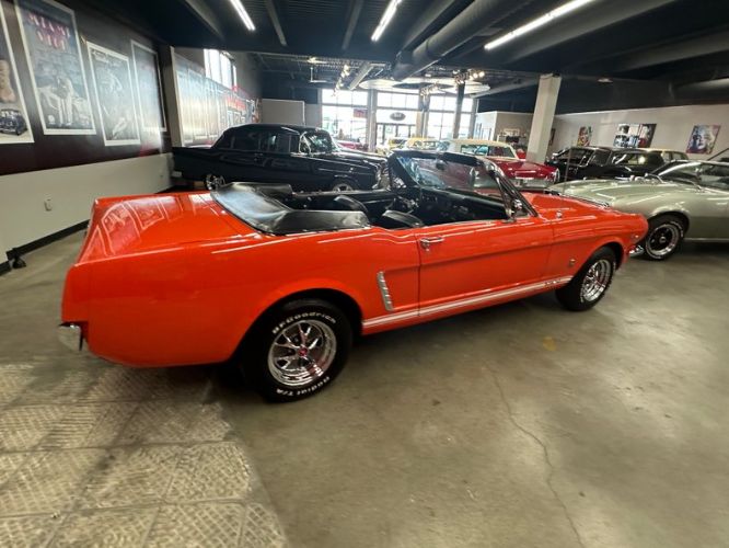 Ford-Mustang-1965-Poppy-Red-24