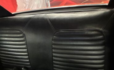 Ford-Mustang-1965-Poppy-Red-28