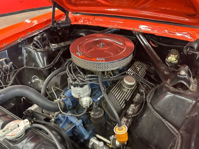 Ford-Mustang-1965-Poppy-Red-4