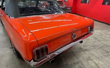 Ford-Mustang-1965-Poppy-Red-9
