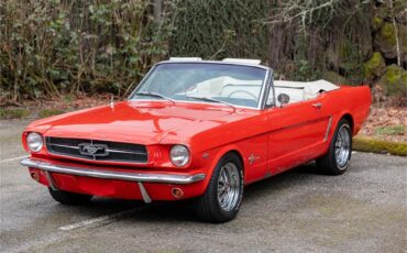 Ford-Mustang-1965-Poppy-Red-White-1