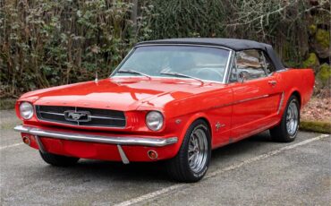 Ford-Mustang-1965-Poppy-Red-White