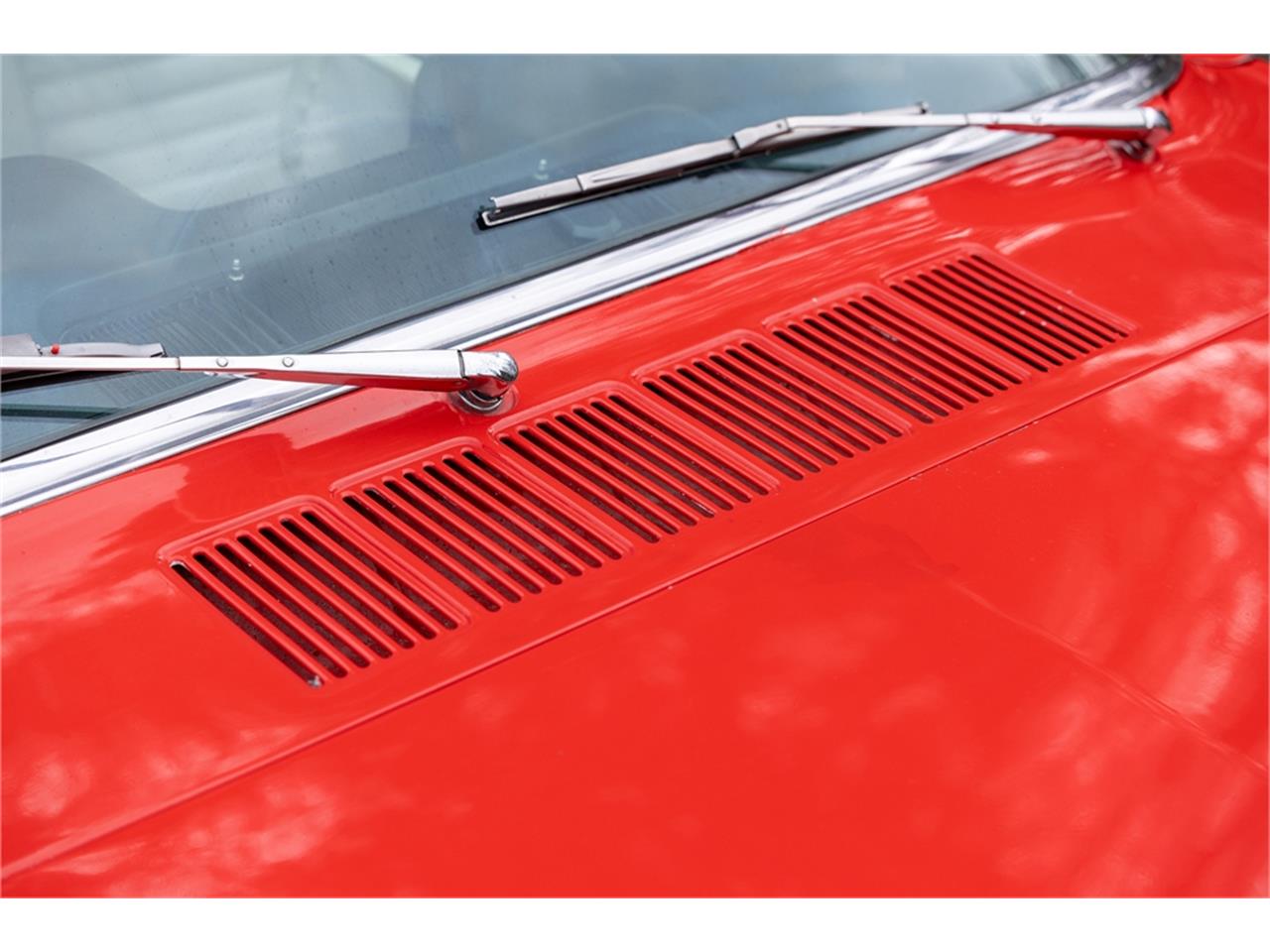 Ford-Mustang-1965-Poppy-Red-White-4