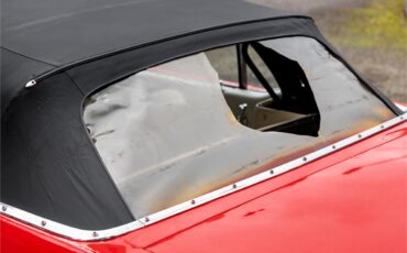 Ford-Mustang-1965-Poppy-Red-White-47