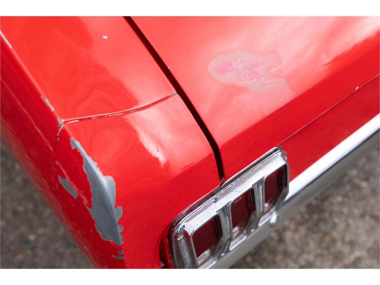 Ford-Mustang-1965-Poppy-Red-White-50
