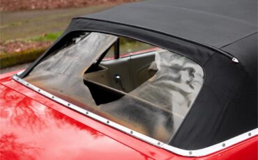 Ford-Mustang-1965-Poppy-Red-White-53