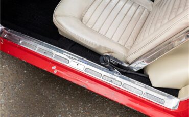 Ford-Mustang-1965-Poppy-Red-White-64