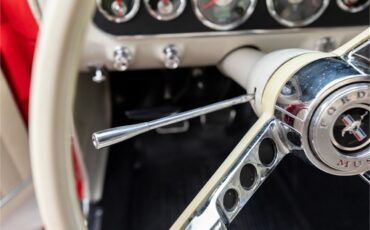 Ford-Mustang-1965-Poppy-Red-White-69