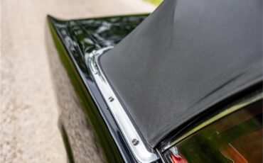 Ford-Mustang-1965-Raven-Black-Red-18