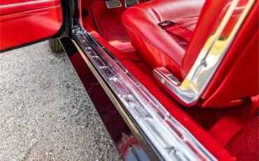 Ford-Mustang-1965-Raven-Black-Red-28