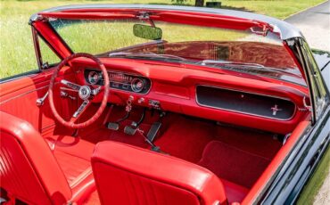 Ford-Mustang-1965-Raven-Black-Red-34