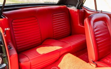 Ford-Mustang-1965-Raven-Black-Red-40