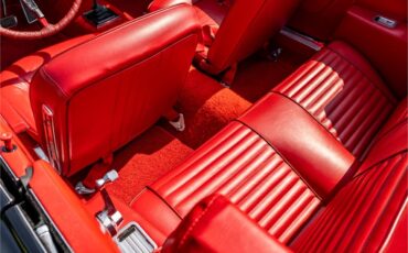 Ford-Mustang-1965-Raven-Black-Red-41