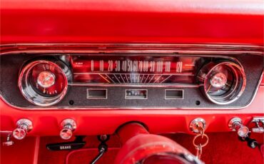 Ford-Mustang-1965-Raven-Black-Red-49