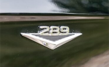 Ford-Mustang-1965-Raven-Black-Red-54