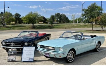 Ford-Mustang-1965-Raven-Black-Red-74
