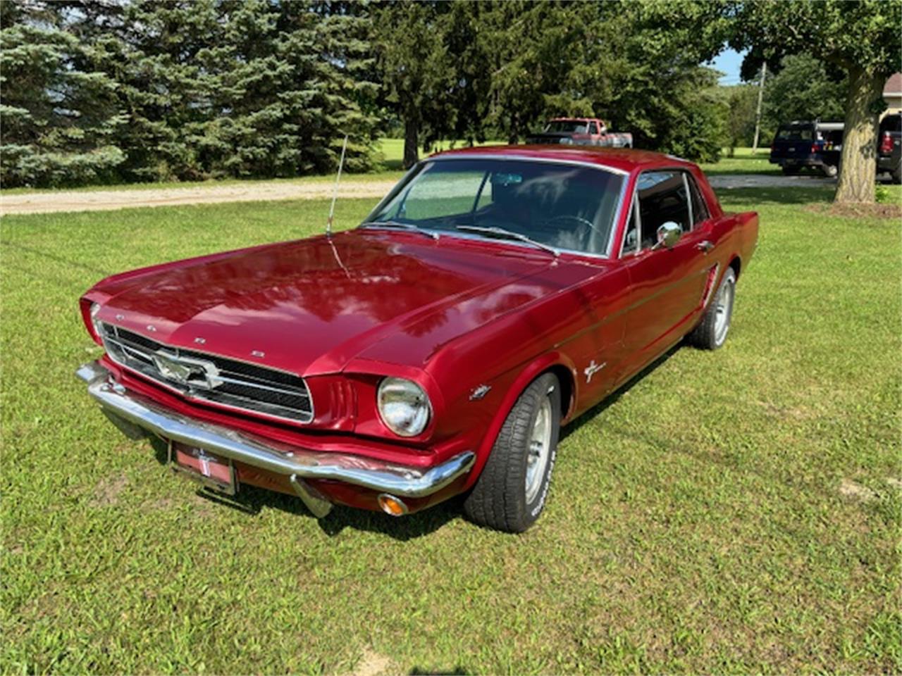 Ford-Mustang-1965-Red-Black-14