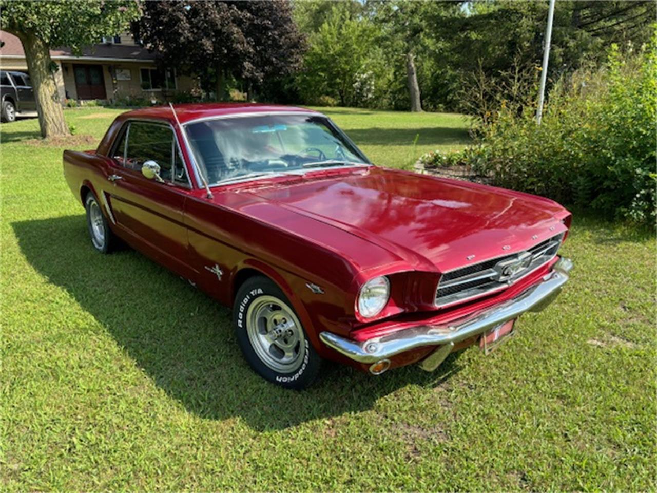 Ford-Mustang-1965-Red-Black-6