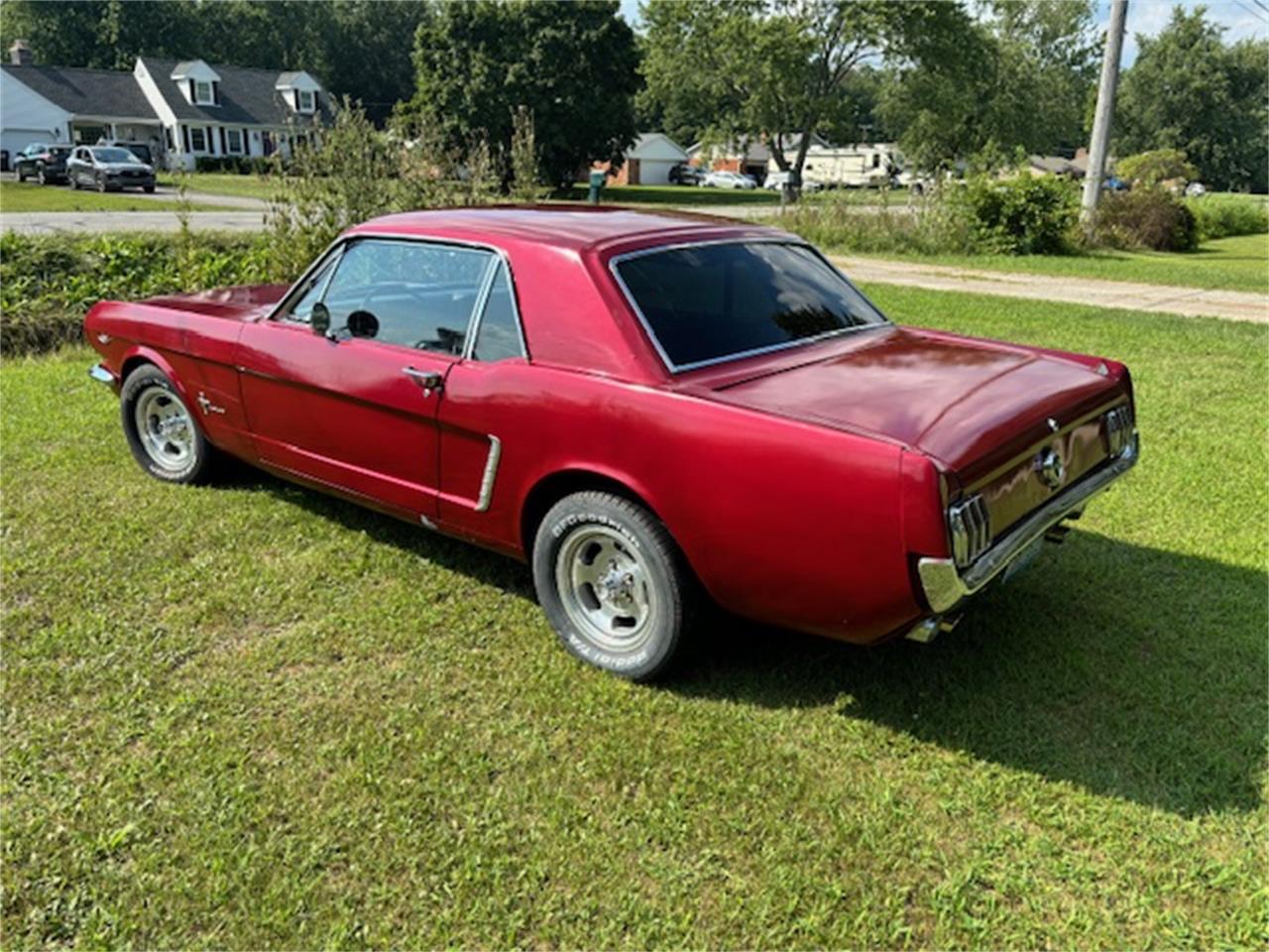 Ford-Mustang-1965-Red-Black-9