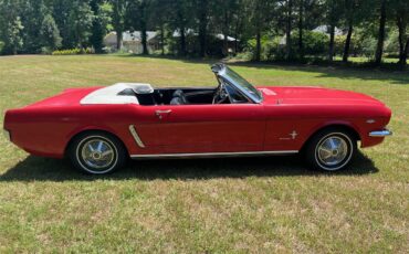 Ford-Mustang-1965-Red-Pony-Package-Black-16