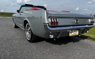 Ford-Mustang-1965-Silver-Smoke-Red-4