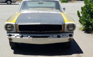 Ford-Mustang-1965-Unspecified-Brown-3