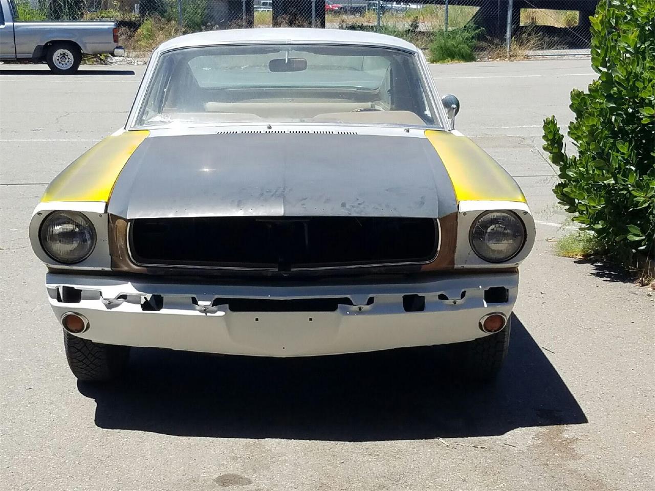 Ford-Mustang-1965-Unspecified-Brown-3