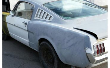 Ford-Mustang-1965-Unspecified-Brown-6