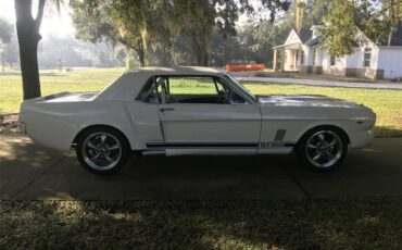 Ford-Mustang-1965-White-Black-6