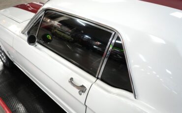 Ford-Mustang-1965-White-Red-33