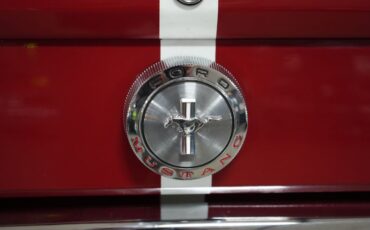 Ford-Mustang-1965-White-Red-42