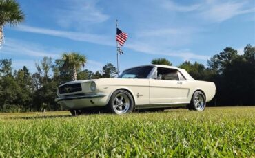 Ford-Mustang-1965-White-Red-9