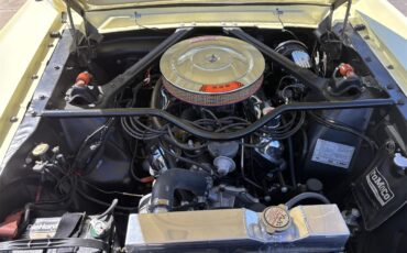 Ford-Mustang-1965-Yellow-Black-2