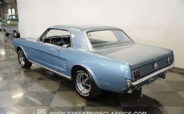 Ford-Mustang-1966-10