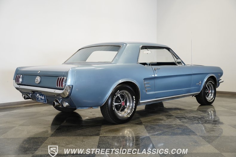 Ford-Mustang-1966-11