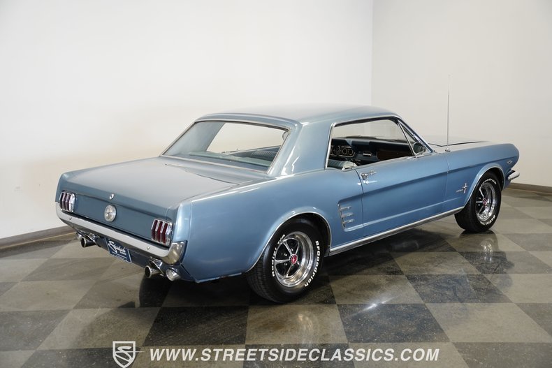 Ford-Mustang-1966-12