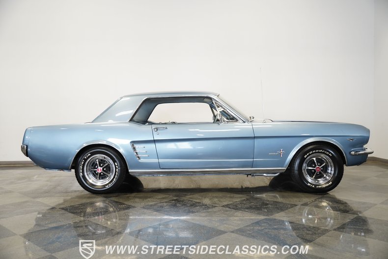 Ford-Mustang-1966-14