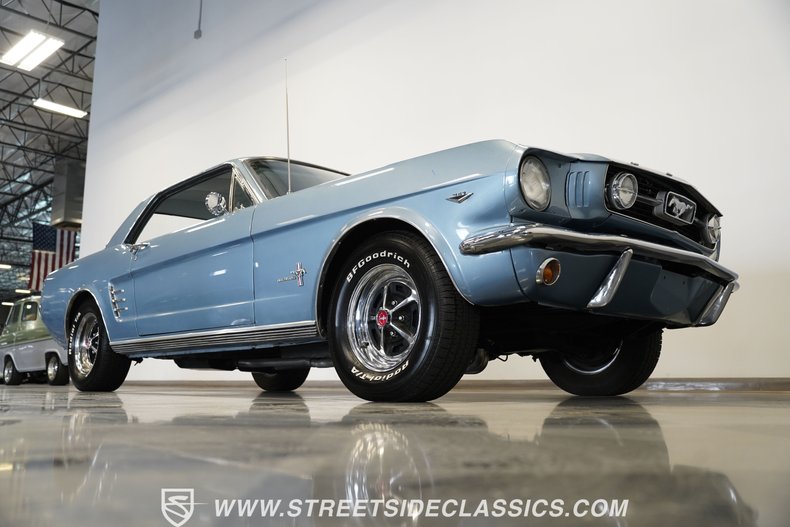 Ford-Mustang-1966-16